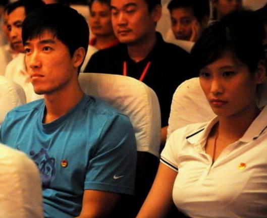 高颜值游泳跳水运动员,游泳女运动员跳水