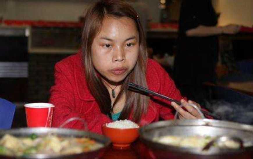 凤姐在美国的真实现状遭遇,凤姐当年是怎么去了美国