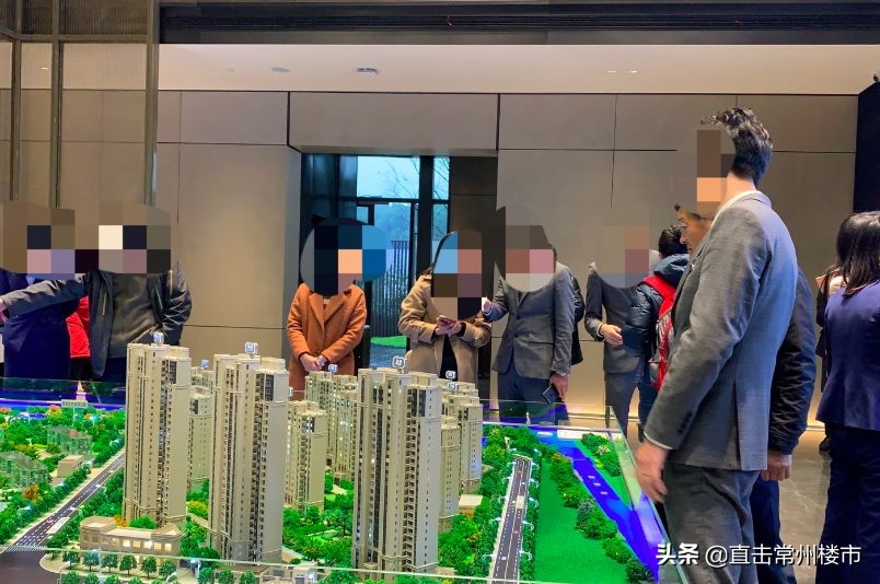 1天认筹超百组!常州这家网红盘火了,吸引大批买房人冒雨看房