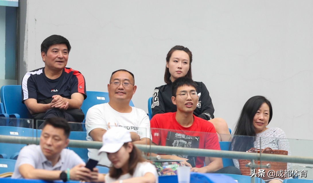 顶级红土网球赛,成都最近的网球比赛