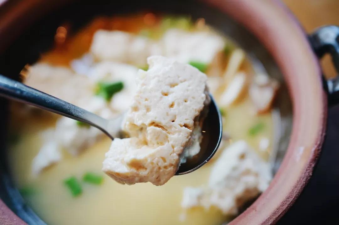 打卡南京西路新荣记,打卡新荣记