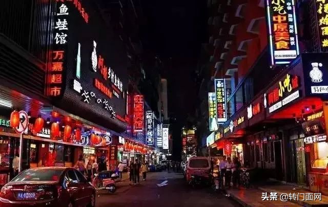 选址不好的快餐店如何招引顾客,手里资金不多的开快餐店怎么选址