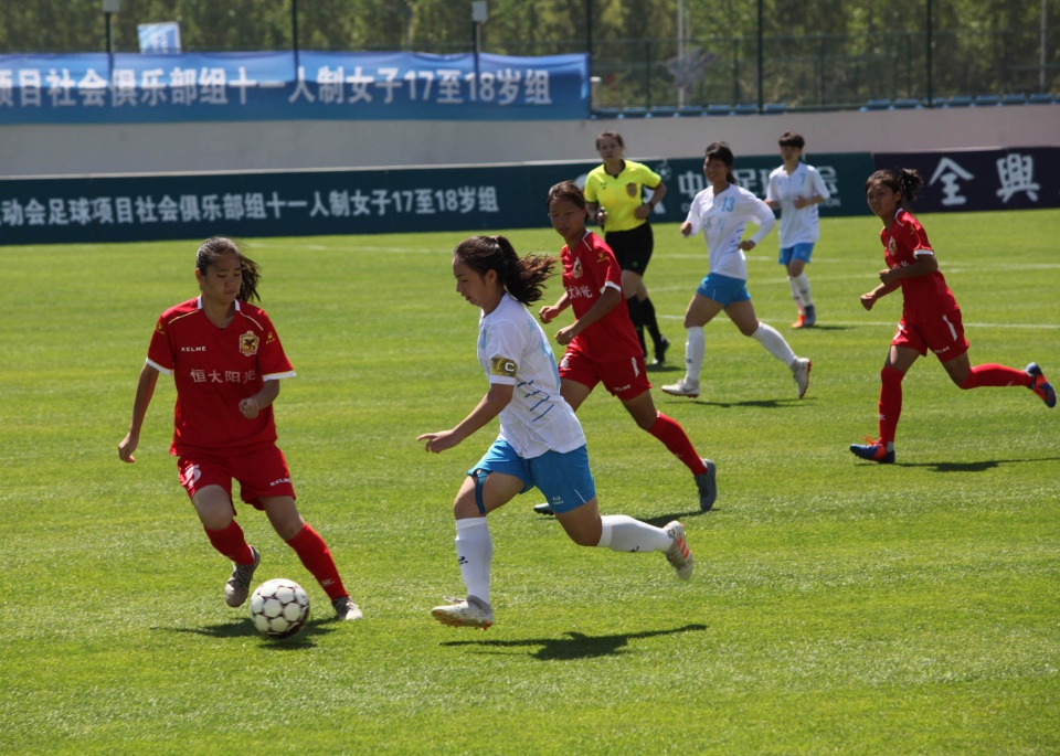 二青会女子甲组48kg散打,二青会乙组女子10米跳台