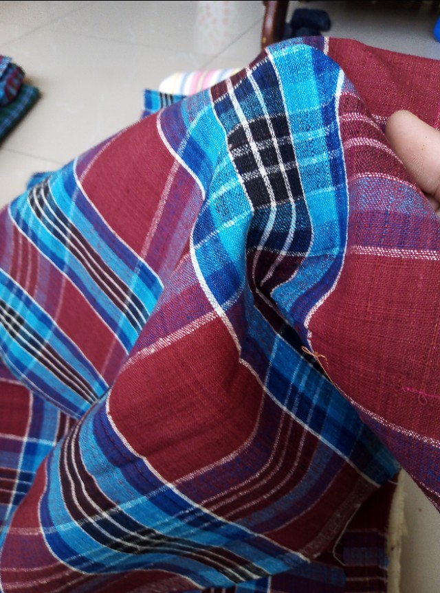 农村做的手工布鞋晒一晒,婆娘做手工布鞋