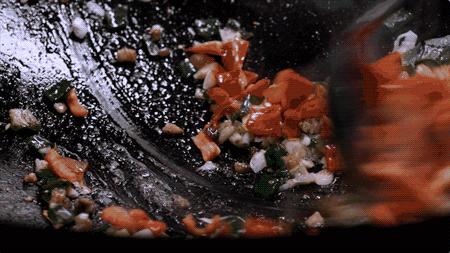 无烟无涂层不粘锅推荐,比较好用无油烟的不粘锅