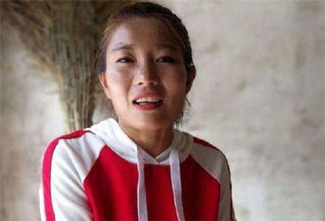 靠卖惨涨粉千万的水泥妹,卖惨走红的水泥妹是什么行为