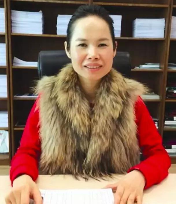 欠债400万翻身的真实案例,欠很多钱不敢回去过年