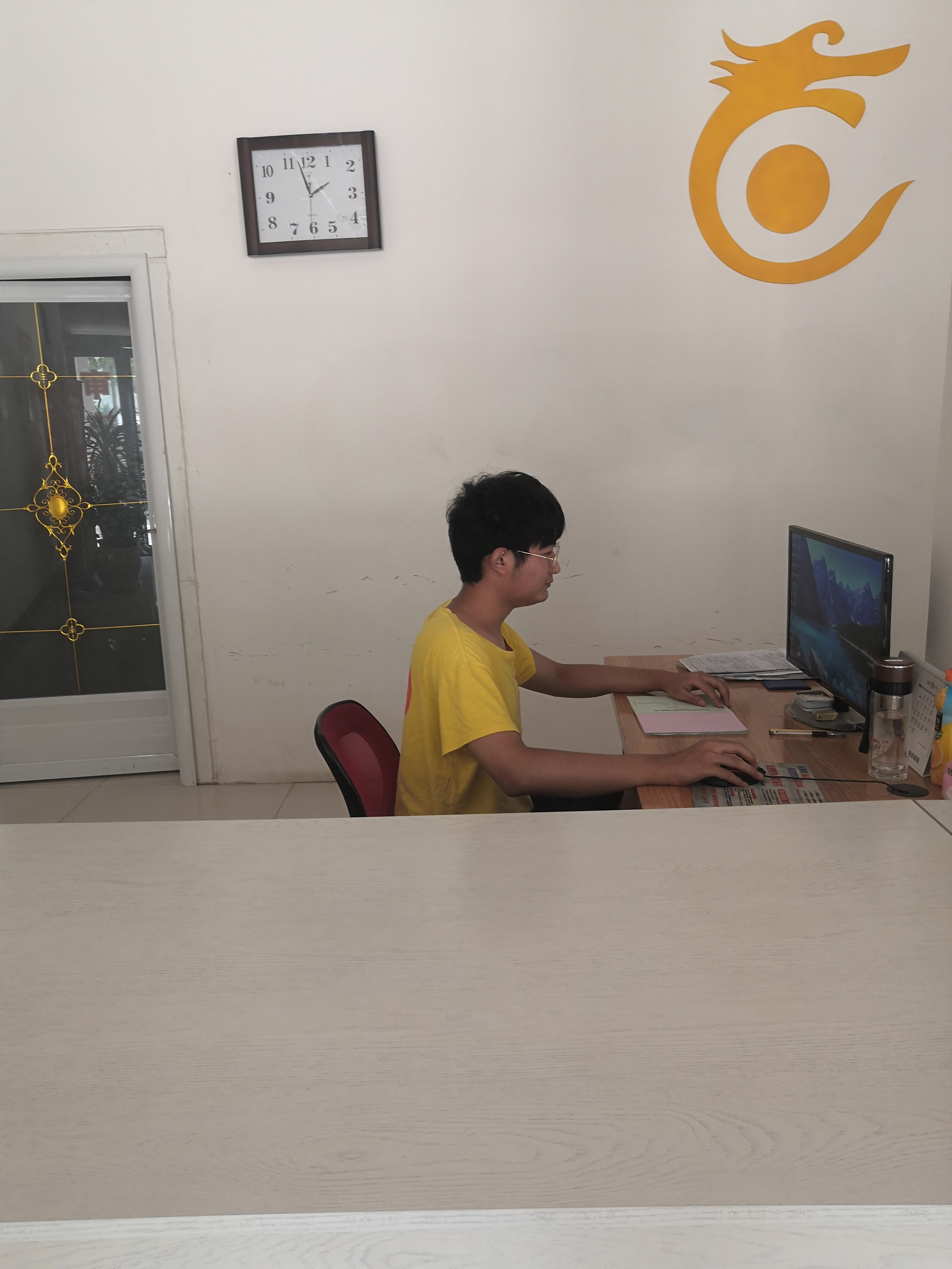 新乡华瑞电源材料,新乡市华瑞电源材料厂