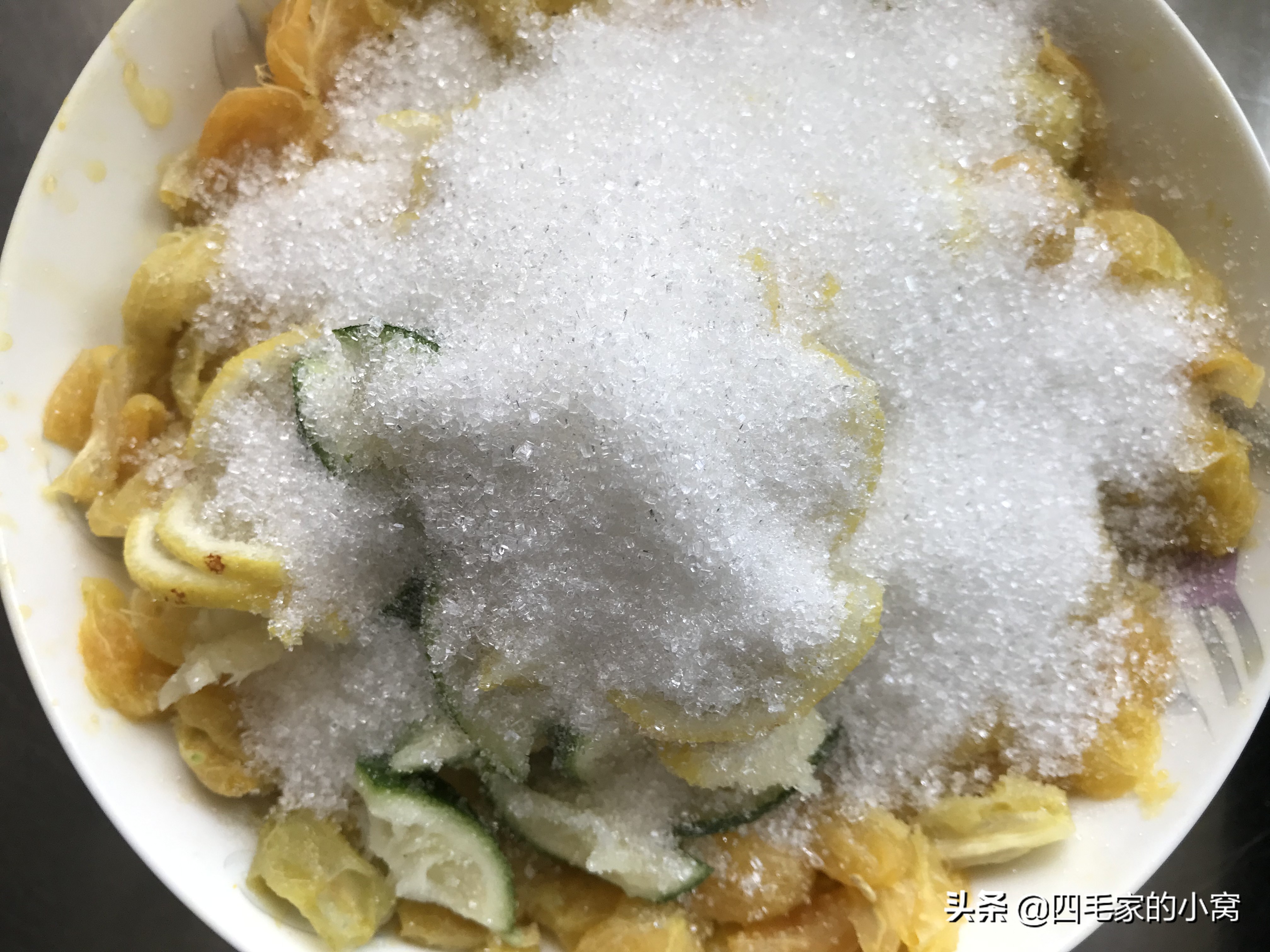 水果奢侈吃法，用自制零添加大果粒水果酱，制作爆款夏季清凉沁饮