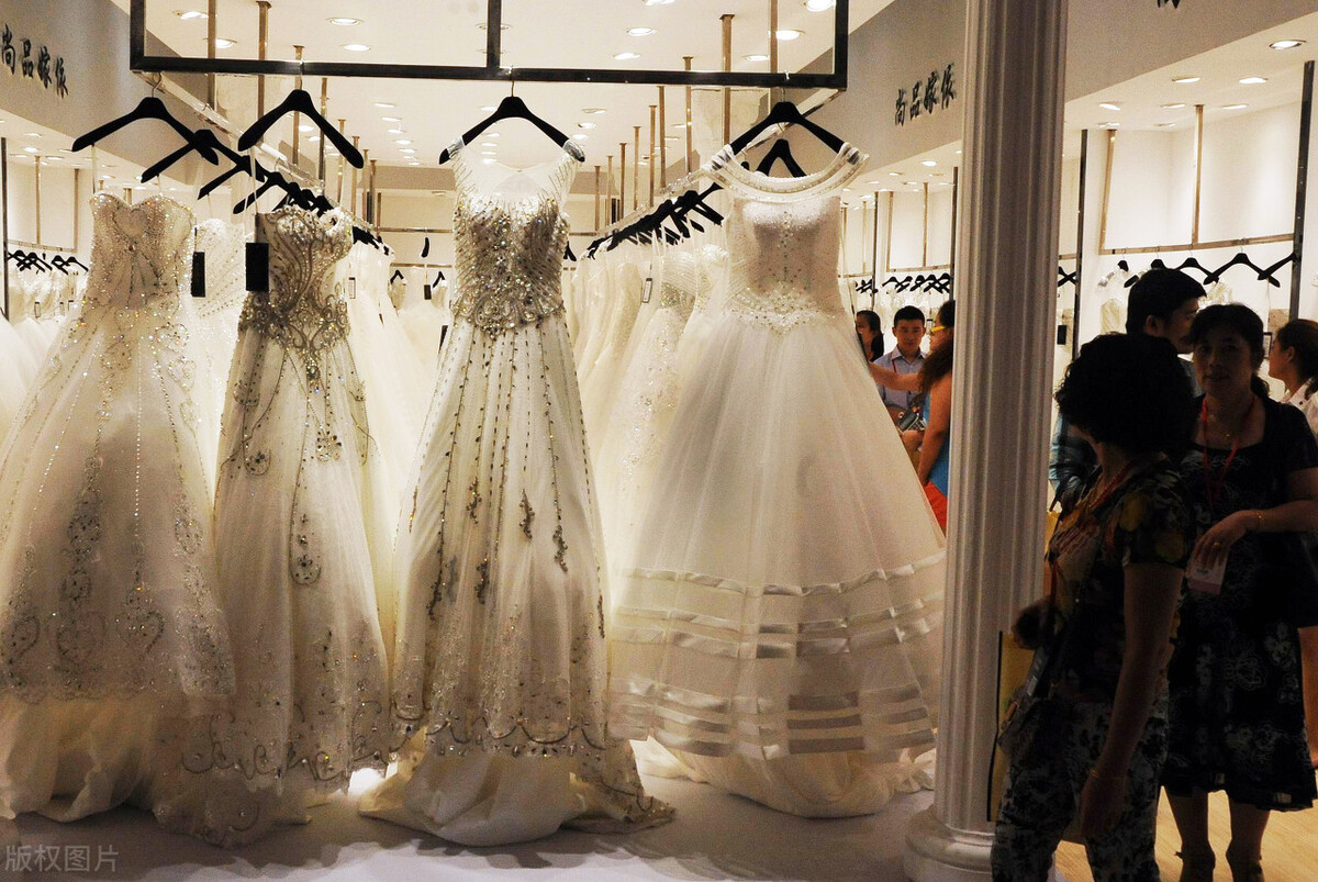 婚纱店摄影修图内幕,婚纱摄影工作室内幕揭秘