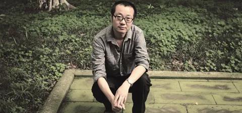 给岁月以文明还时光以生命,夜读在温暖的岁月里善待自己