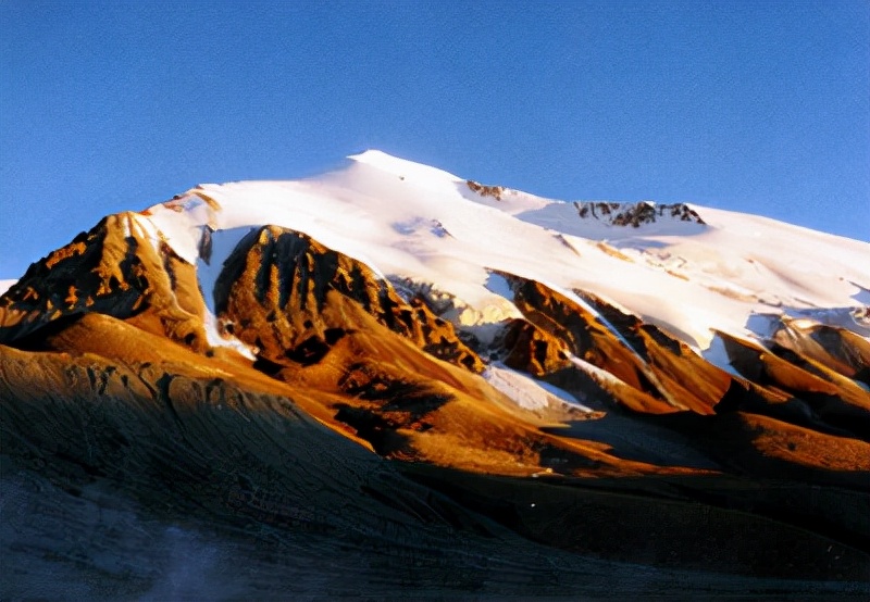 #头条风景#祖国大好河山-台湾玉山