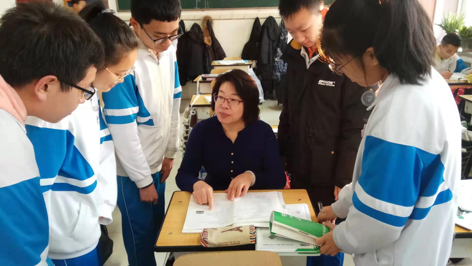 北京通州六中教师王桂芳入选北京市中小学学生喜爱的班主任