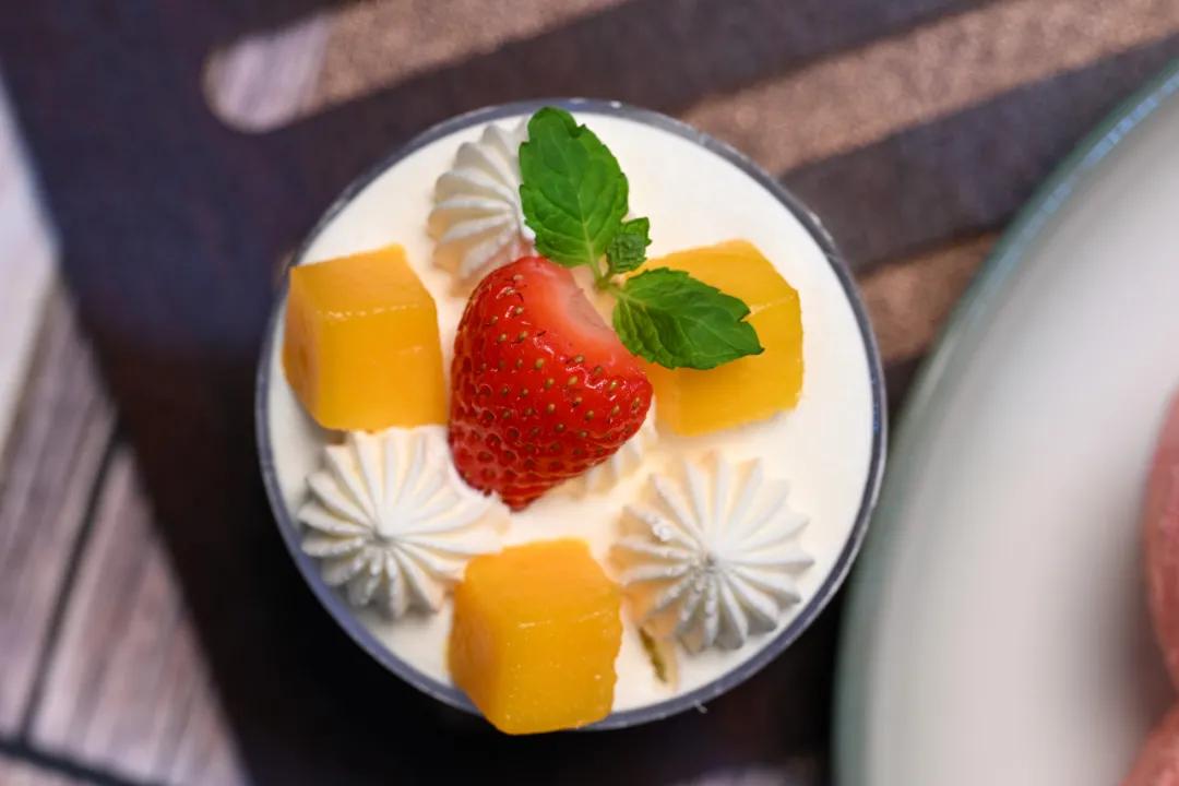 尼康z9旗舰相机详细评测,尼康z9机身的无损变焦功能