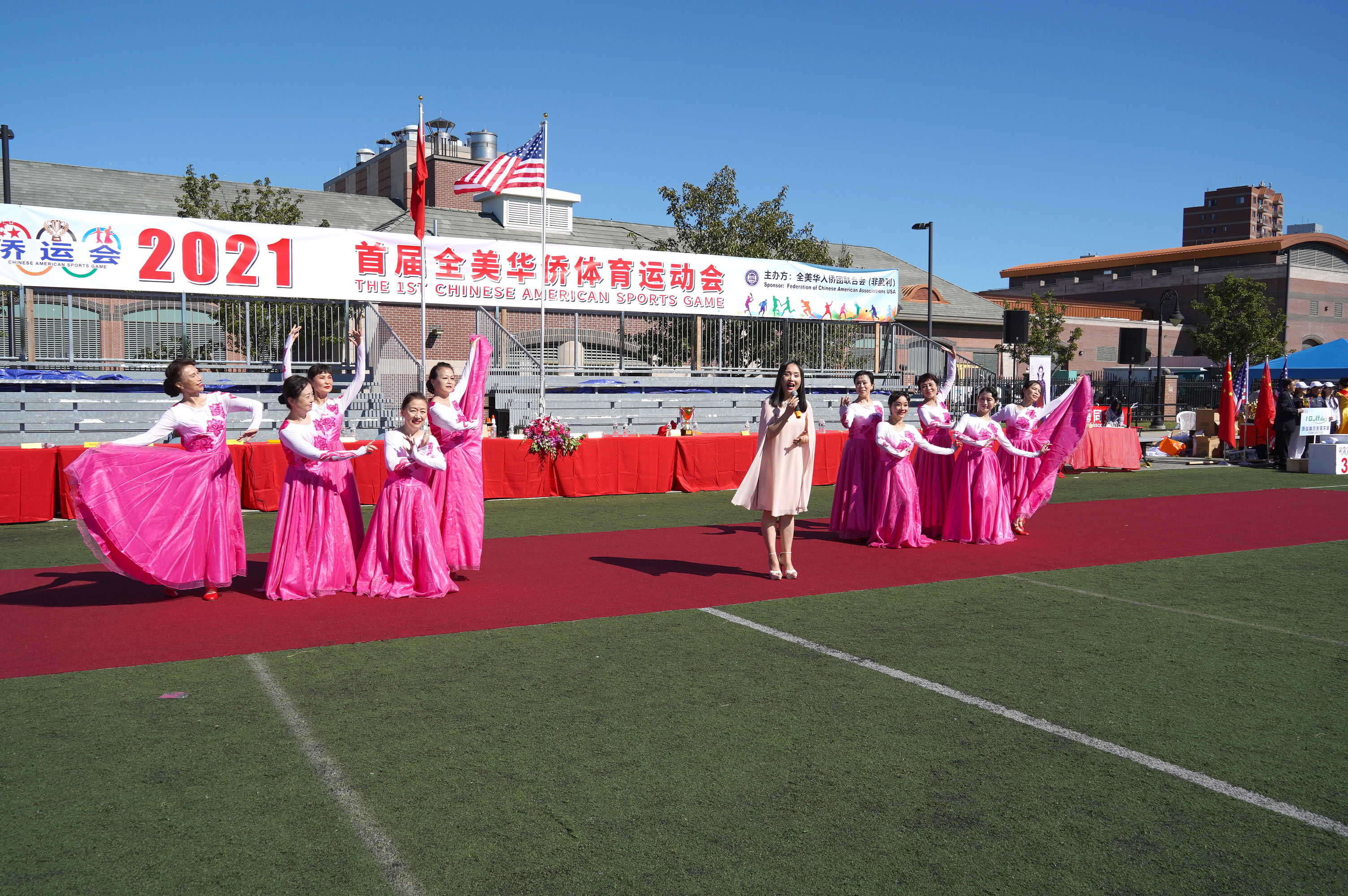 庆国庆70周年主题活动,庆国庆文艺汇演中国红