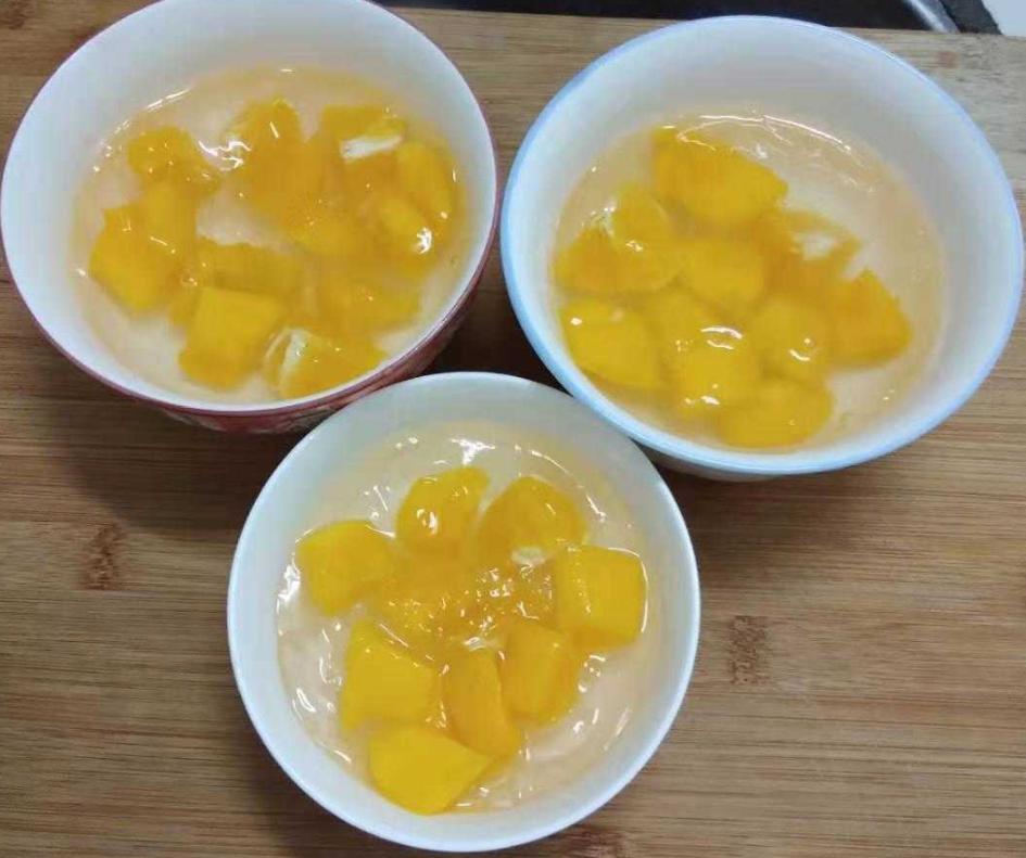 用白凉粉做果冻简单又好吃,夏日清凉diy白凉粉果冻轻松制作