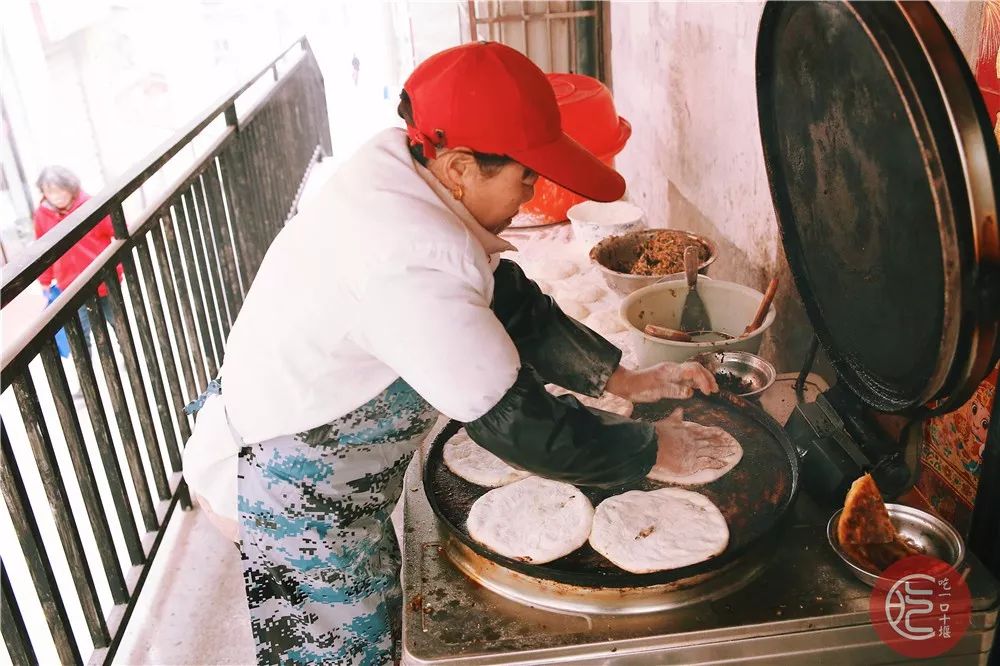 十堰美食面,十堰本地特色菜卤面