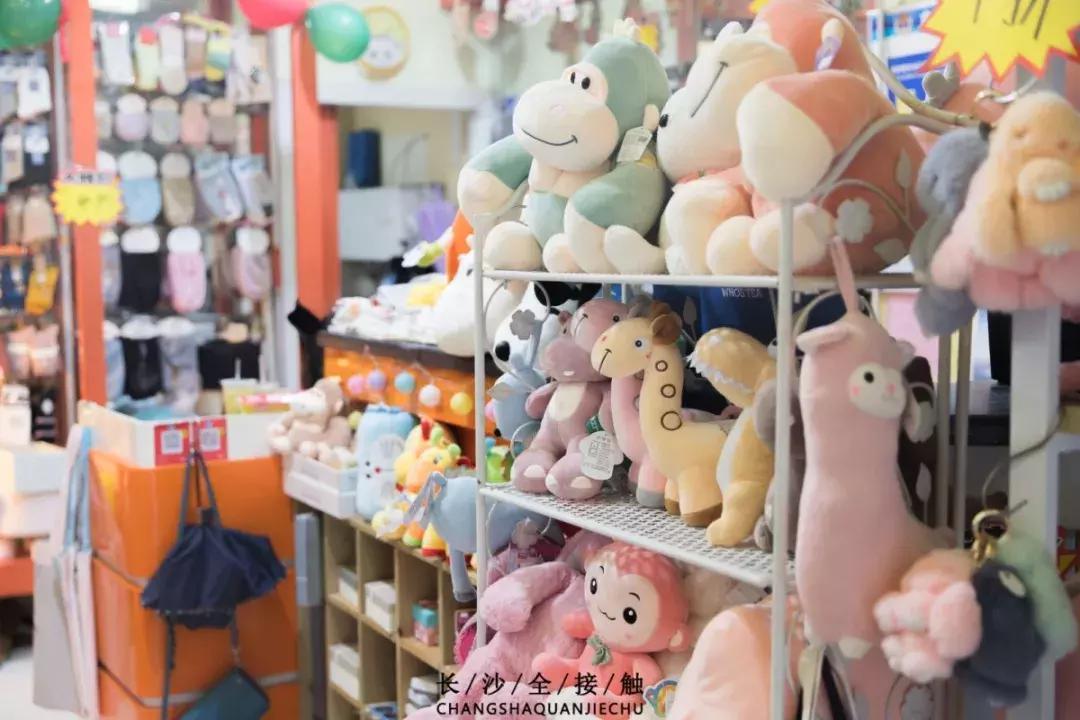 留得住回忆但是留不住人心,留得住的记忆回不去的乡愁