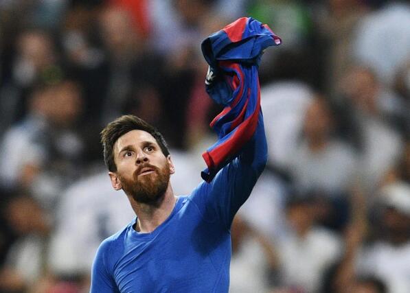 c罗梅西精彩射门,梅西和c罗射门