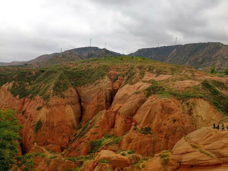 如果你认同“一家不信二主”，就失去了教人向善学好的意义