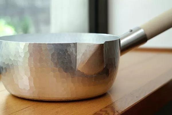 家里锅怎么保养,家庭厨房的锅具管理