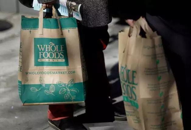 为什么外国人买菜都要抱着纸袋,为什么电视剧买菜都要买芹菜