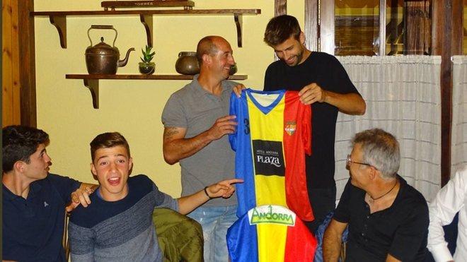 皮克评价巴萨高层,巴萨官方发文感谢皮克