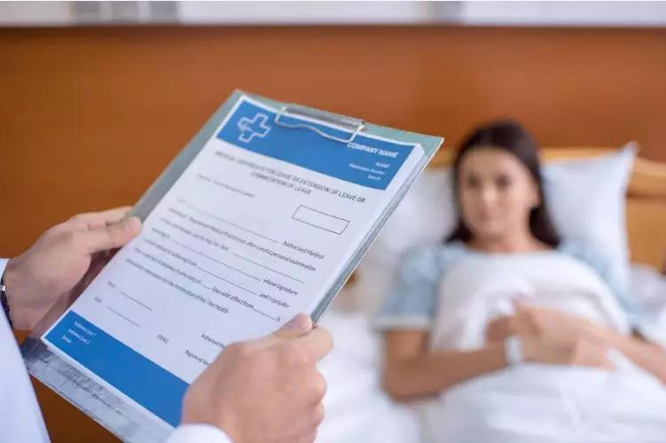 患者脚扭伤却检查心电图,脚踝扭伤医院要求拍心电图