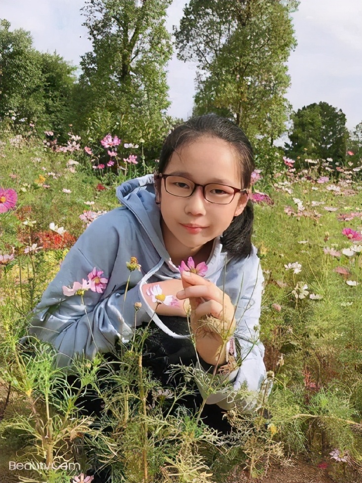 升旗仪式护旗手发言稿,第十周升旗仪式