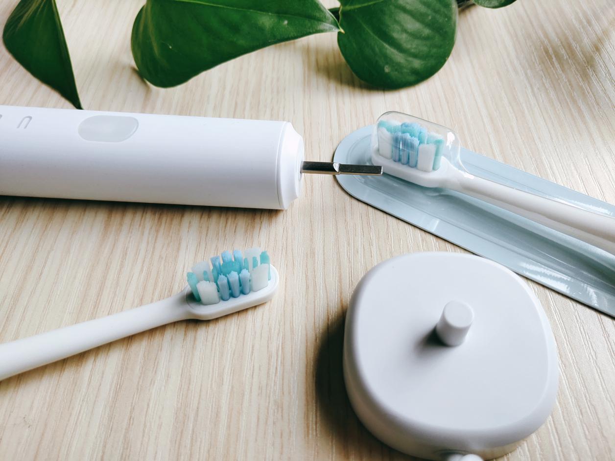 电动牙刷360度全自动刷牙神器,刷牙无死角的电动牙刷