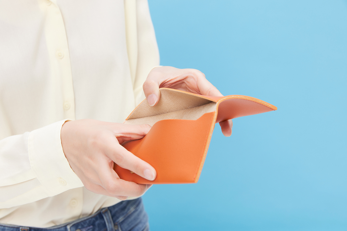 老赖除了起诉还能怎么办,老赖跑了能去找他家人吗