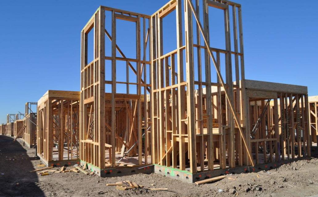 北方装修用地板好还是瓷砖好,外国人装修买材料