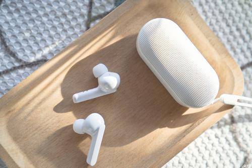 无线蓝牙耳机什么牌子的音质最好,无线蓝牙耳机什么牌子音质比较好