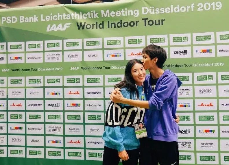 跳高学霸王宇照片,第十八届跳高冠军王宇