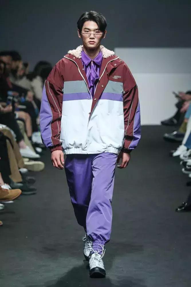 穿衣搭配男生网红款,经典直男运动穿搭