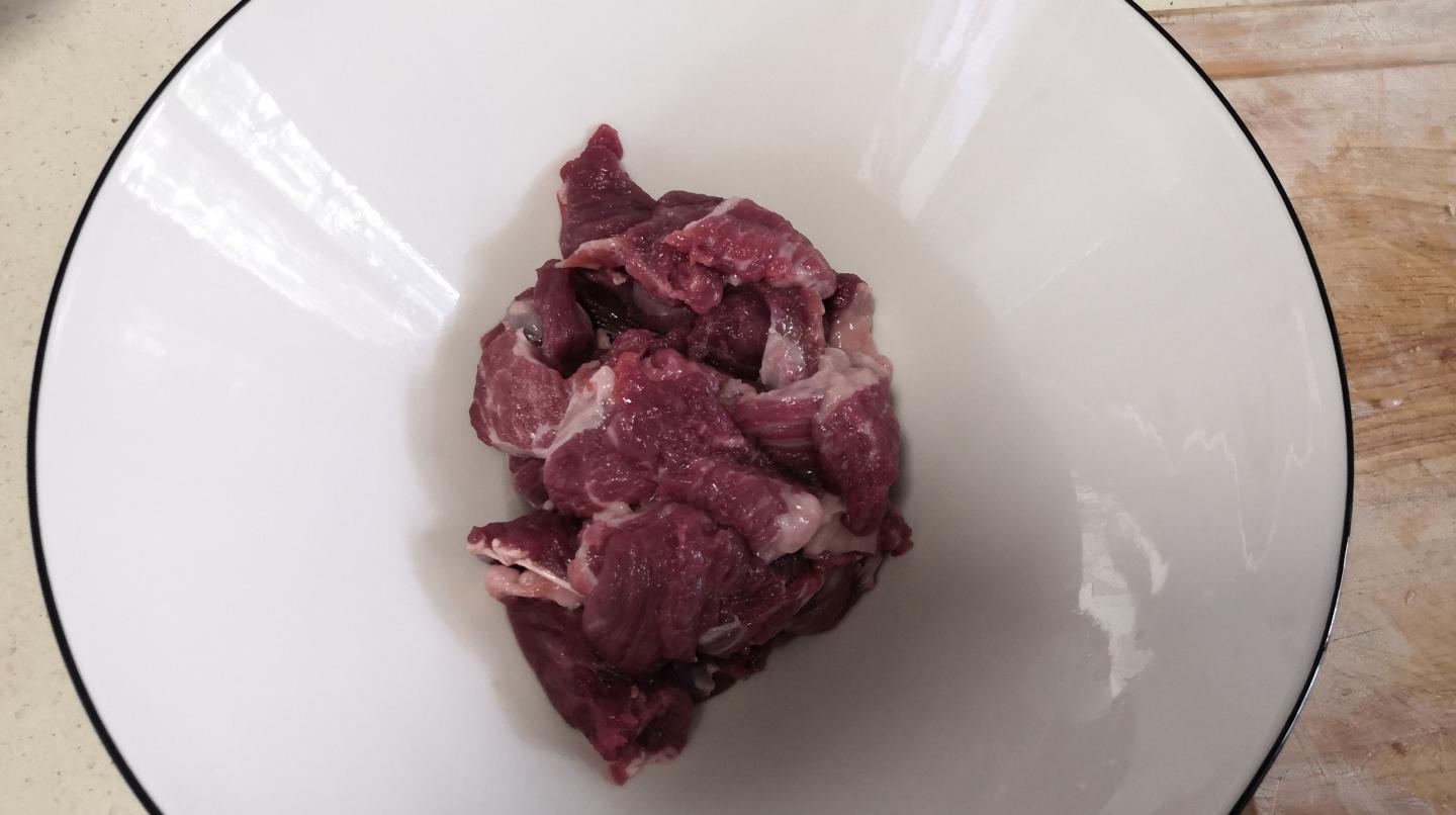 吹着空调吃烤肉空调有味道,吹着空调吃着烤肉