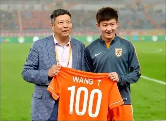 历届中超最佳新人一览,2012中超最佳新人