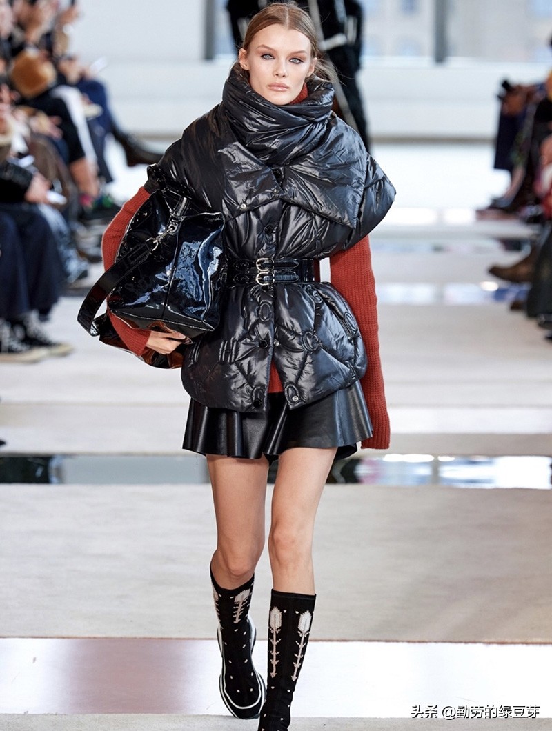 longchamp2017春夏 (恰如其分的自由longchamp2020秋冬)