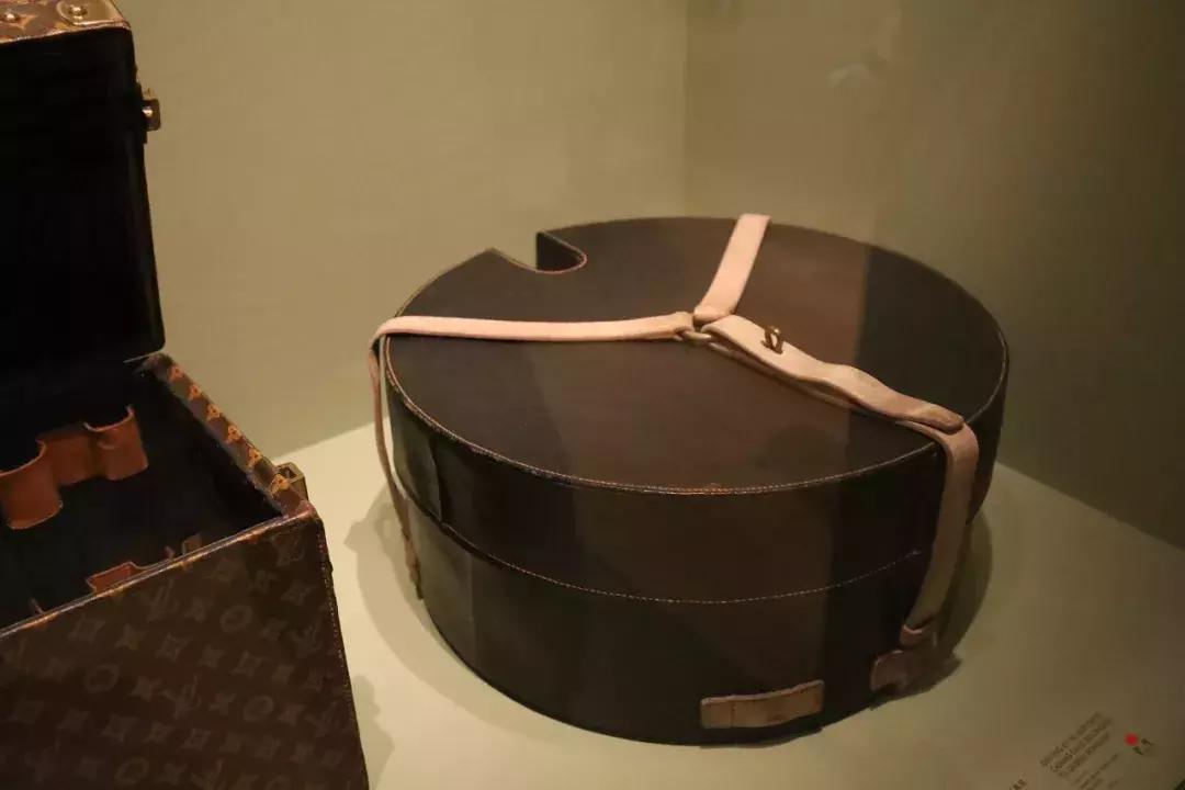 大饼的穿搭,大饼脸女生穿搭