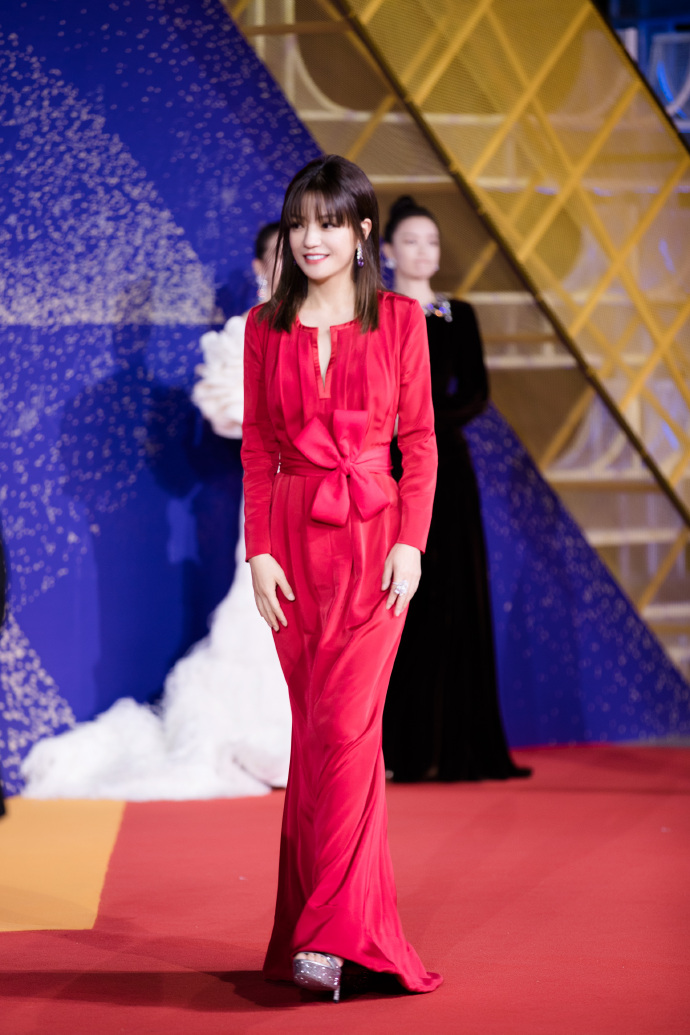 赵薇刘海发型,赵薇的各种发型