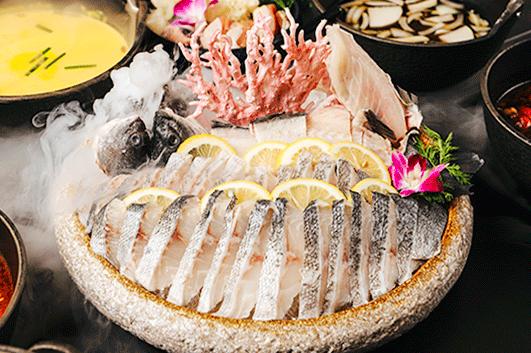 把台式锅物带来魔都，将温暖与美味传递给来到这里的客人