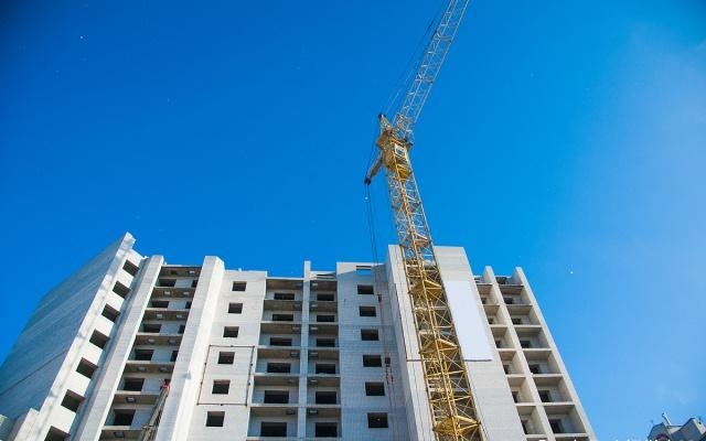 房价上涨农民现在进城买房合适吗,房价太高老百姓怎么办