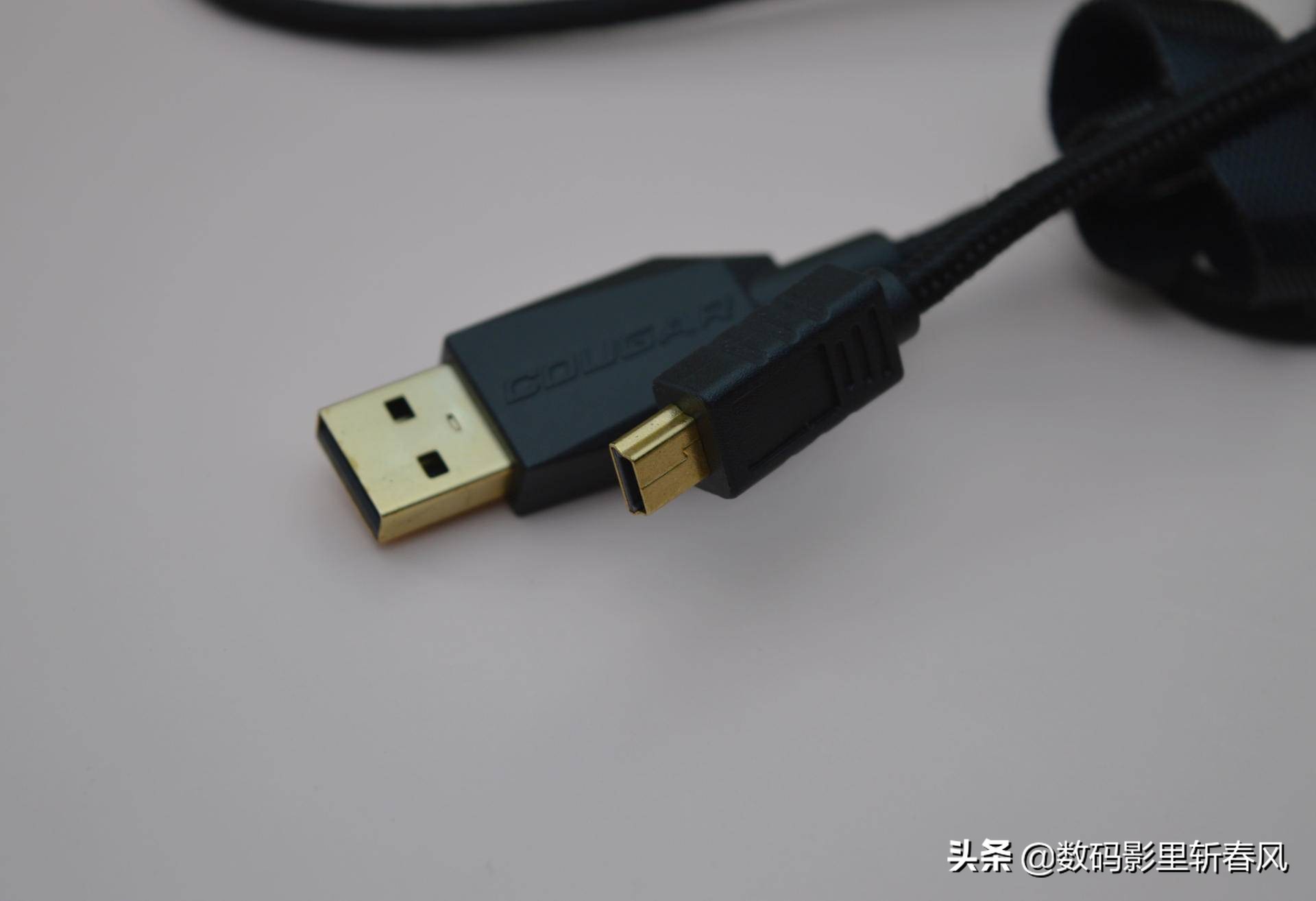 purltkl键盘樱桃青轴,磁吸防尘网推荐