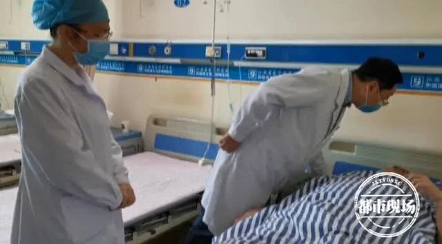 31岁男孩耳朵突然听不见了,30岁左右男子耳朵突然听不见了