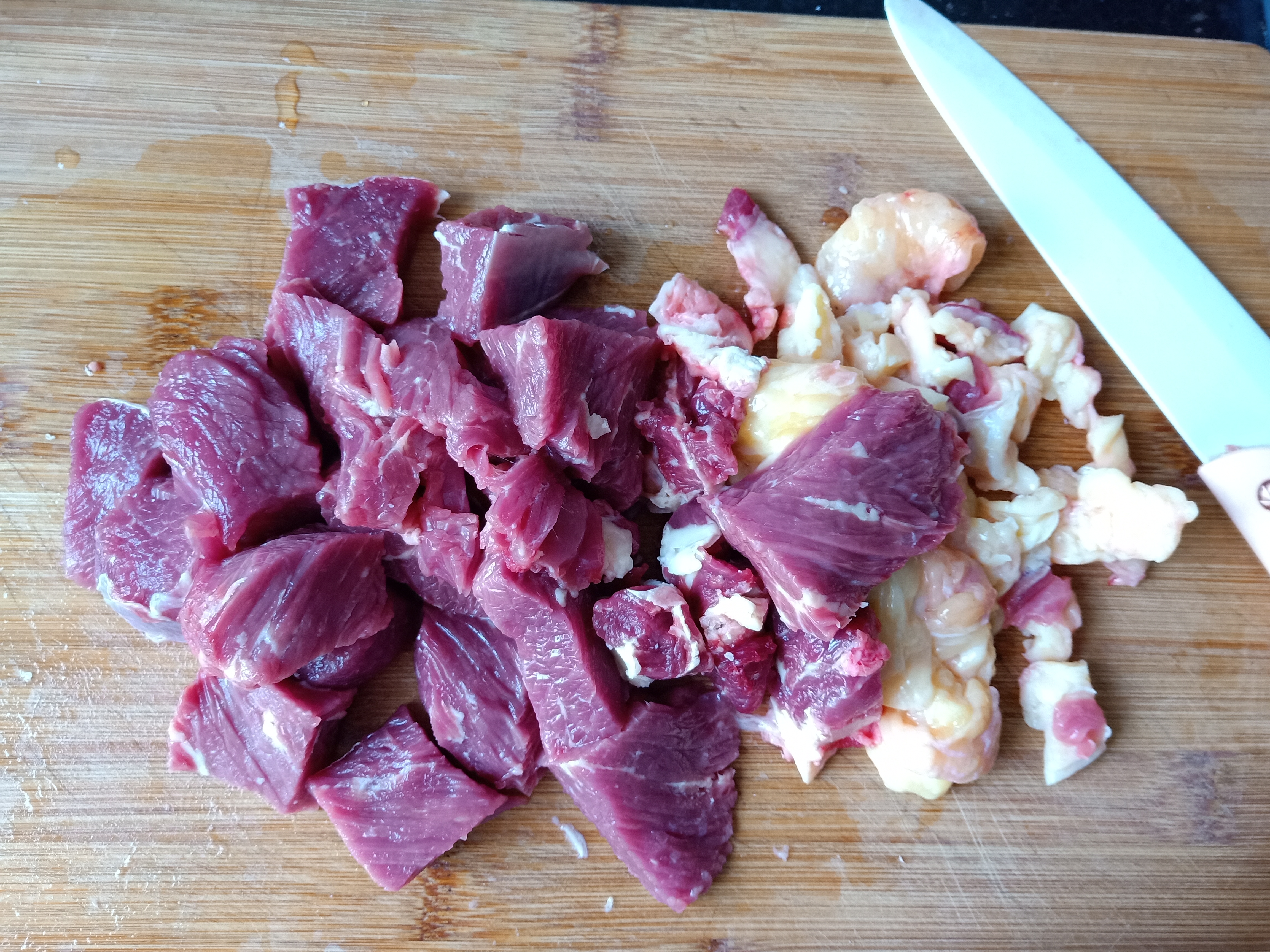 自制牛肉香肠的做法及配方窍门,牛肉香肠怎么做给1周岁宝宝吃