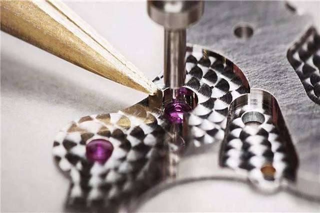 曝光手表维修内幕,手表维修内幕揭秘