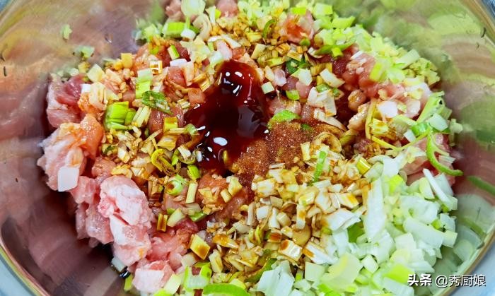 豇豆炒了做包子馅,豇豆馅素包子蒸几分钟