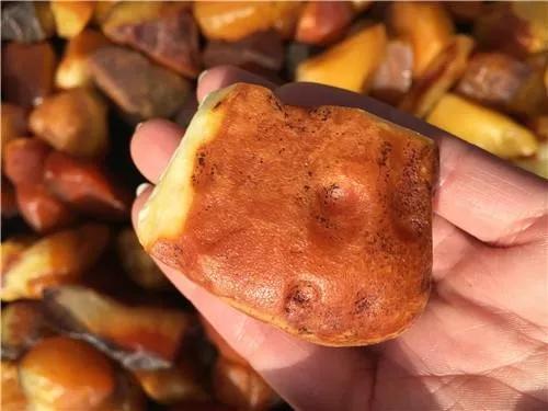 俄罗斯珠宝中国专卖,俄罗斯珠宝店加价