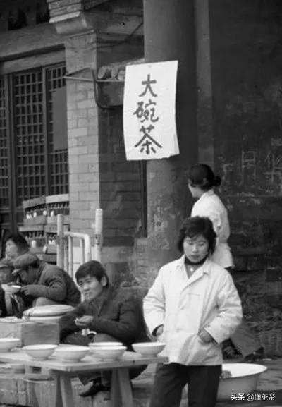 摆地摊卖冷门茶,茶摊一般卖什么茶叶