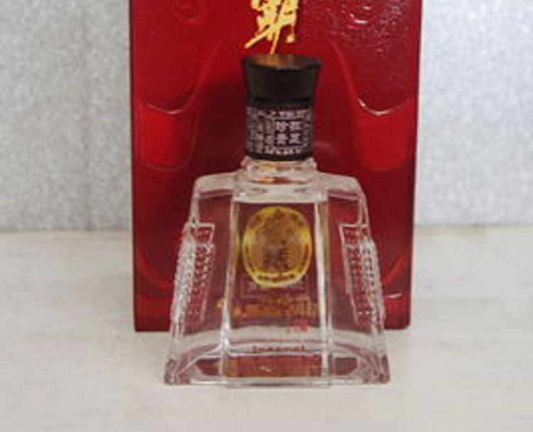 中国的八大烈酒,我国十大烈酒你知道哪些